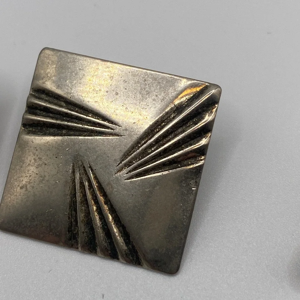 Vintage Silver Tone Earring Lot 3 Pairs Pierced Studs Shell Fan Art Deco Square‎
